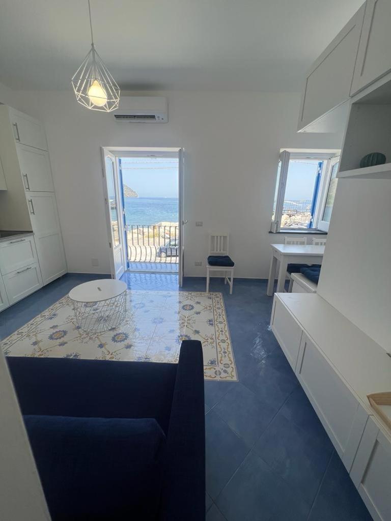 Luxury Apartments Caucich Lipari  Exterior photo