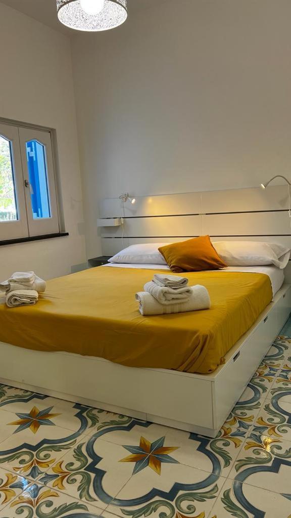 Luxury Apartments Caucich Lipari  Exterior photo